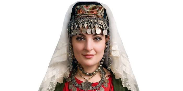 Армянская женщина