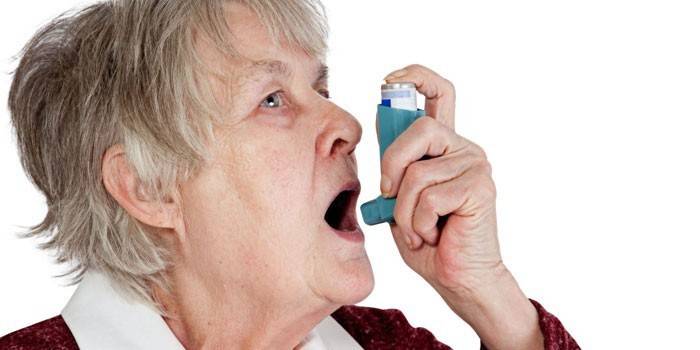 У женщины бронхиальная астма