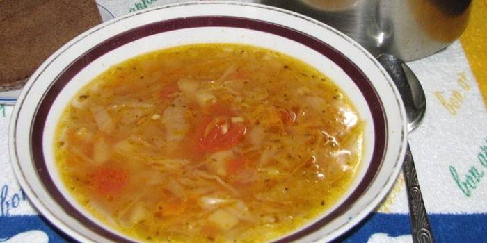 Постный суп из квашеной капусты 