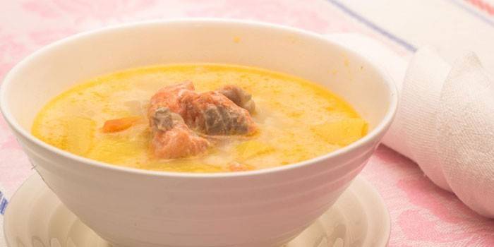 Суп с семгой с добавлением сыра