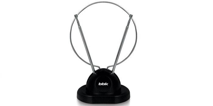 Антенна BBK DA02