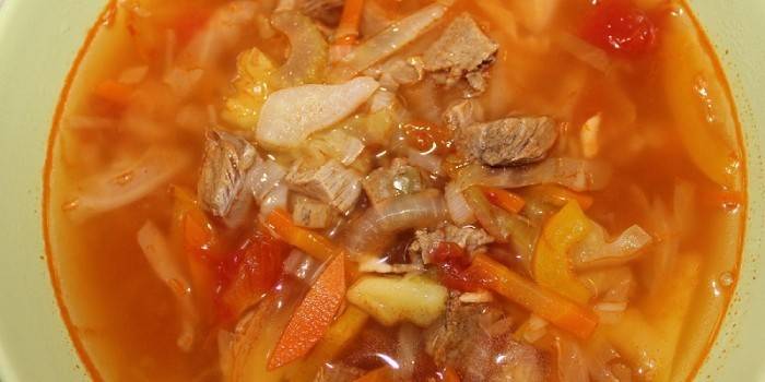 Свиной суп с капустой