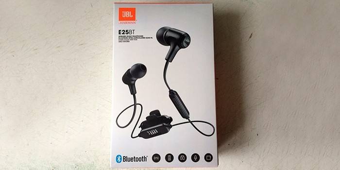 JBL E25BT