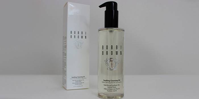 BOBBI BROWN Soothing Cleansing