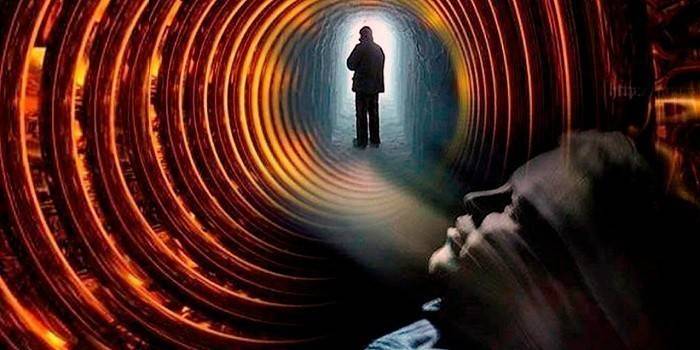 Душа в туннеле 