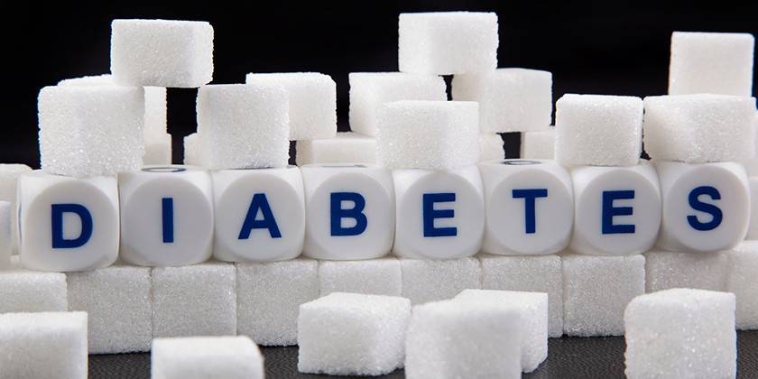Надпись Сахарный диабет и кубики рафинада