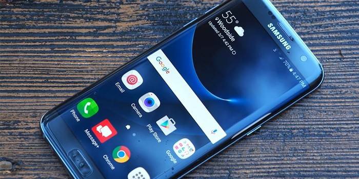 Samsung Galaxy S7 EDGE 32 Gb (2017)