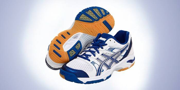 Asics с амортизационной системой Gel