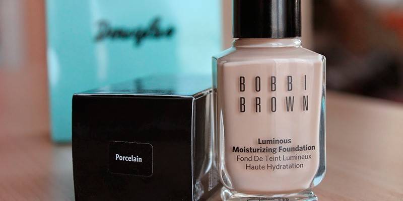 Luminous Moisturizing Foundation от BOBBI BROWN