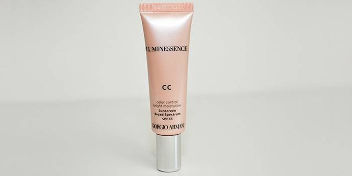 Luminessence SPF35 от Giorgio Armani