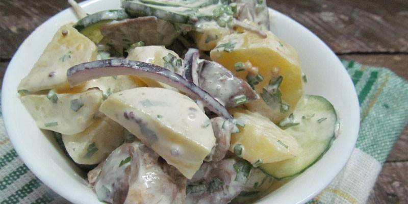 Салат из куриной печени с картофелем