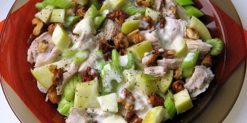 С грецкими орехами