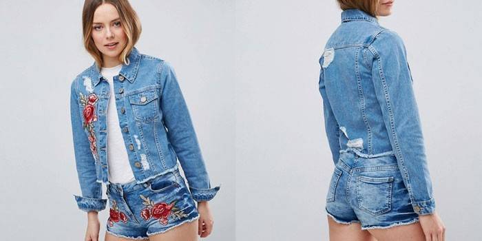 Модель с вышивкой Parisian 1017135